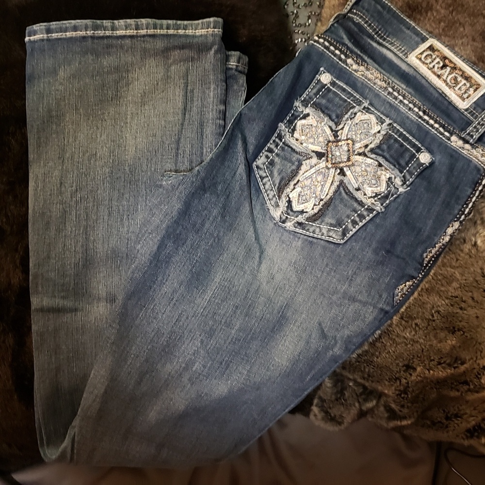 Gracie Jean's